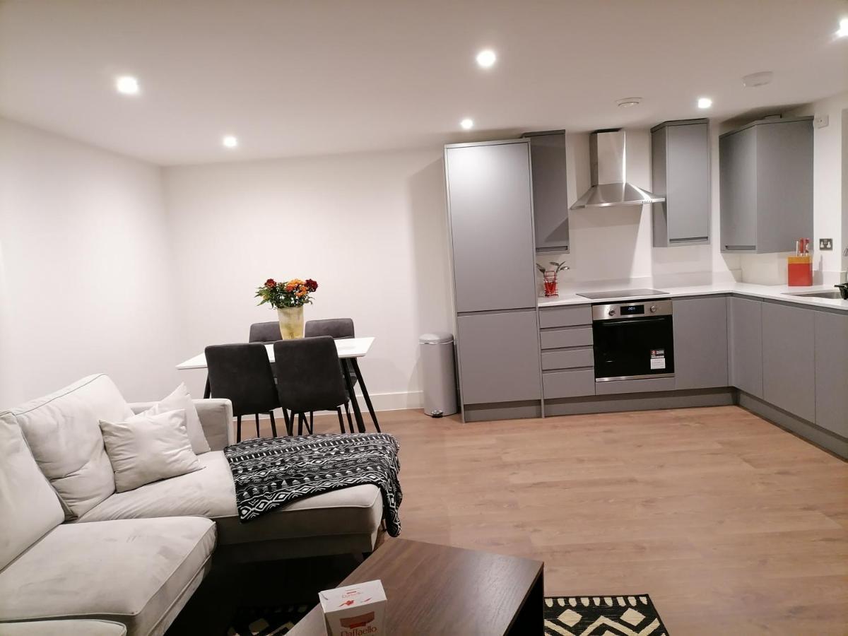 Stunning Rooms By Nine Elms Station London Luaran gambar